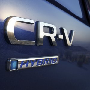 17 2023 Honda CR-V Sport Touring.jpg